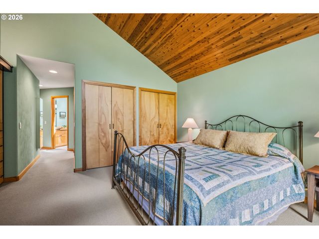 41577 DEERHORN Rd, Springfield, OR 97478