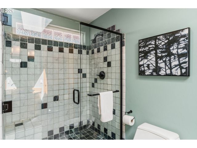 41577 DEERHORN Rd, Springfield, OR 97478