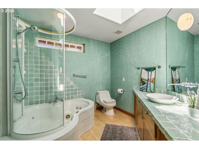 41577 DEERHORN Rd, Springfield, OR 97478