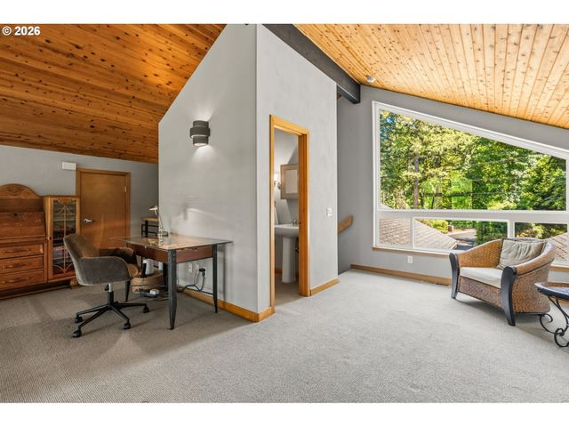 41577 DEERHORN Rd, Springfield, OR 97478