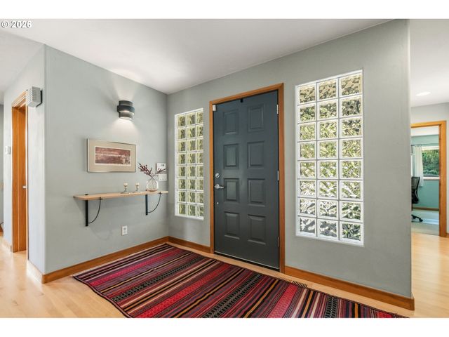 41577 DEERHORN Rd, Springfield, OR 97478