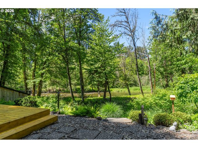 41577 DEERHORN Rd, Springfield, OR 97478