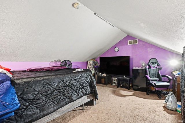 801 Dundee Street, South Bend, IN 46619