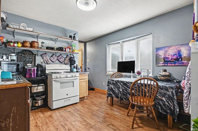 801 Dundee Street, South Bend, IN 46619