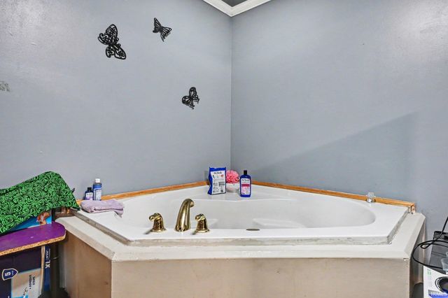 801 Dundee Street, South Bend, IN 46619