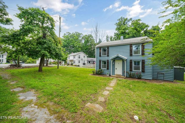 224 Oak Rd, Norris, TN 37828