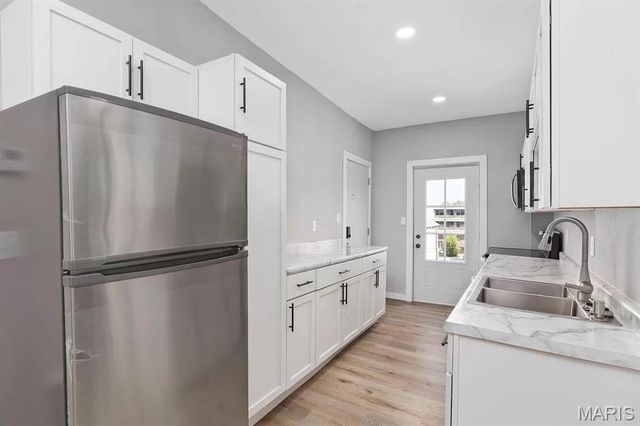 5931 Maple Avenue, St Louis, MO 63112