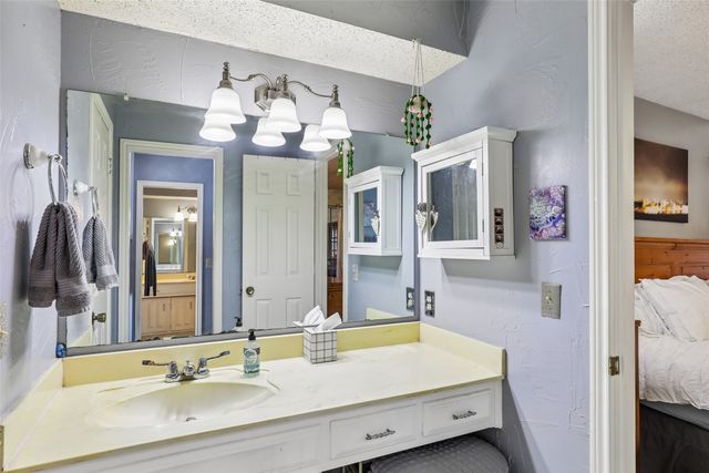1549 Oak Creek Drive, Lewisville, TX 75077