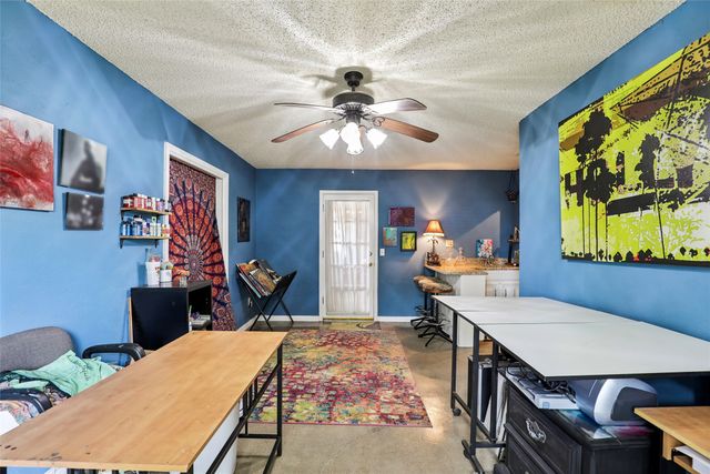 1549 Oak Creek Drive, Lewisville, TX 75077