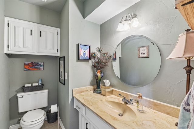 1549 Oak Creek Drive, Lewisville, TX 75077