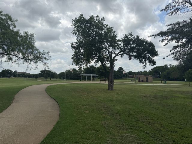 1549 Oak Creek Drive, Lewisville, TX 75077