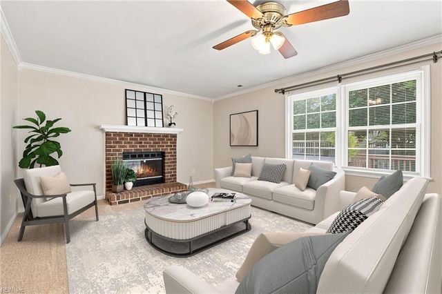 1088 Heatherwood DR, Virginia Beach, VA 23455