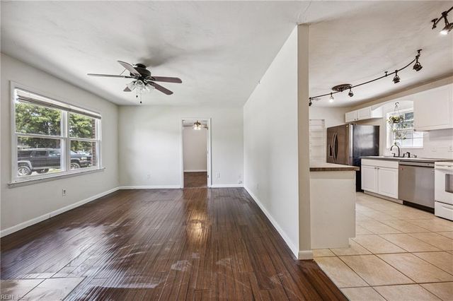 3141 Bomar DR, Chesapeake, VA 23321