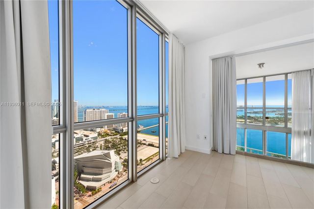 1100 Biscayne Blvd 4307, Miami, FL 33132