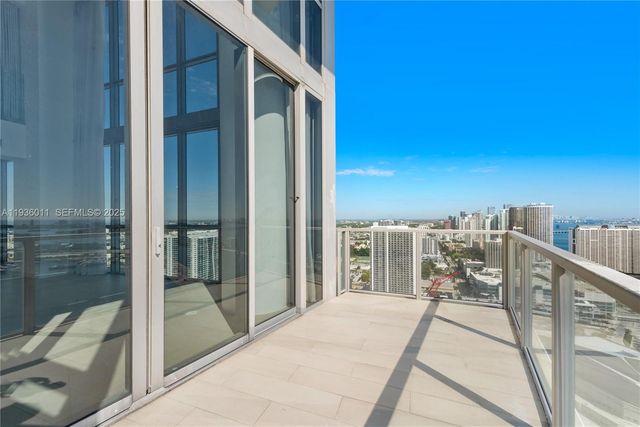 1100 Biscayne Blvd 4307, Miami, FL 33132