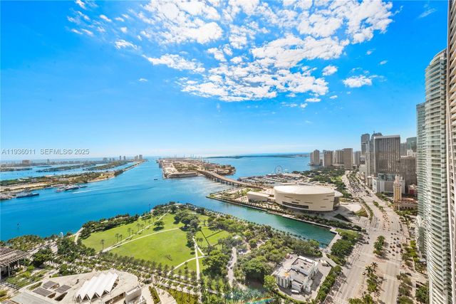 1100 Biscayne Blvd 4307, Miami, FL 33132