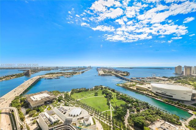 1100 Biscayne Blvd 4307, Miami, FL 33132