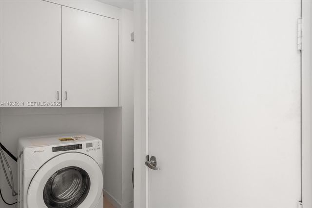 1100 Biscayne Blvd 4307, Miami, FL 33132