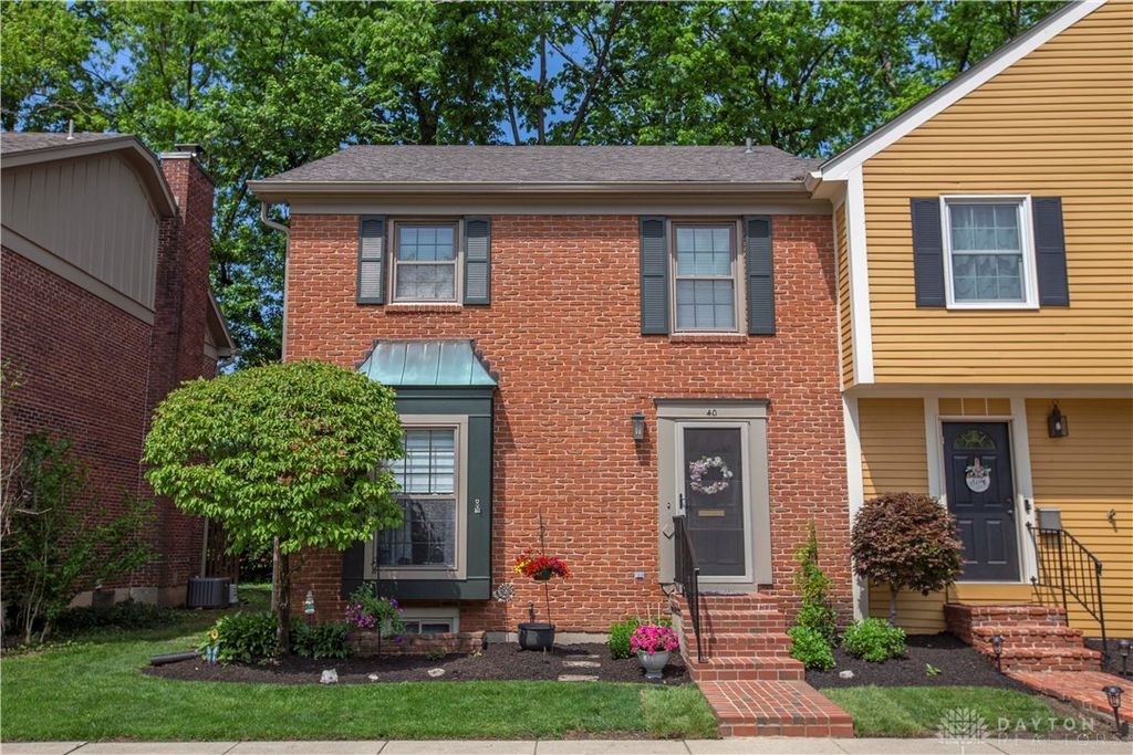 40 Nicholson Court, Washington Twp, OH 45459
