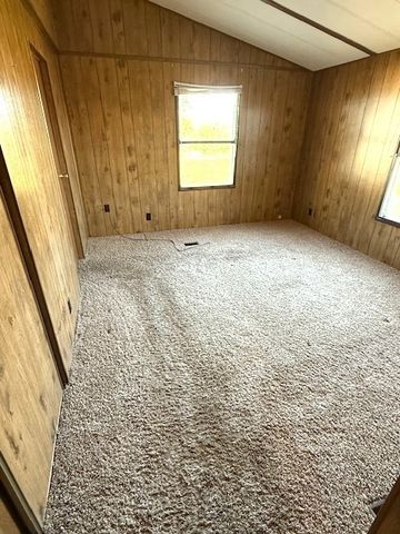 136 N Washington Street, Sheffield, IL 61361