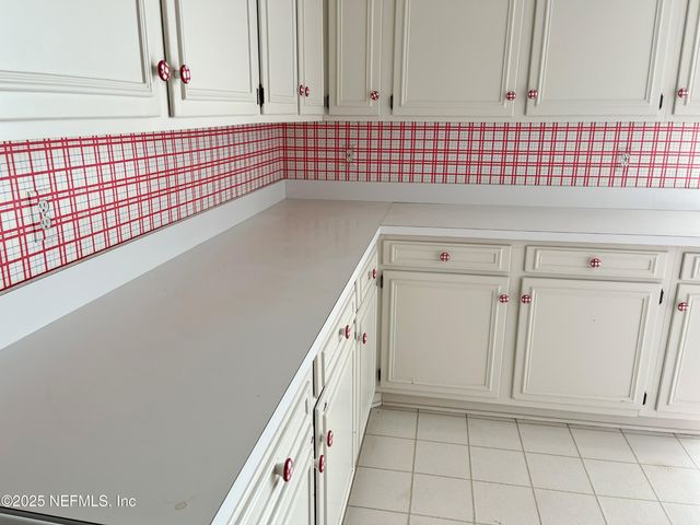 1596 LANCASTER Terrace 7A, Jacksonville, FL 32204