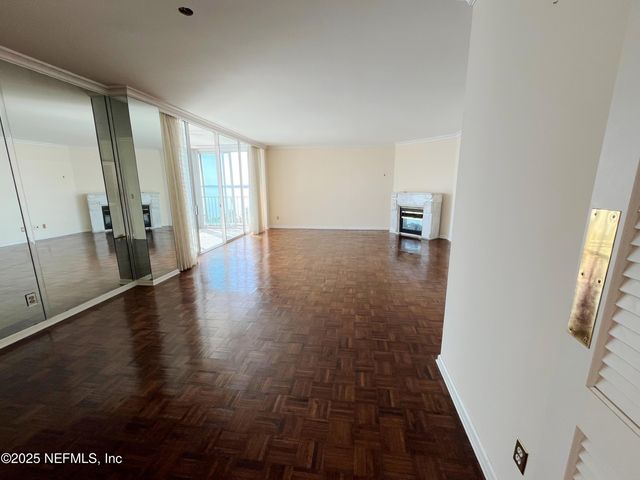 1596 LANCASTER Terrace 7A, Jacksonville, FL 32204