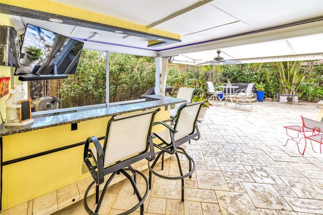 3497 NE 19th Avenue, Oakland Park, FL 33306