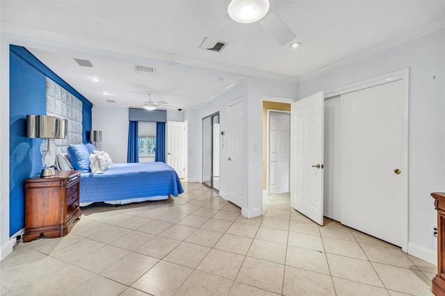 3497 NE 19th Avenue, Oakland Park, FL 33306