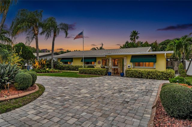 3497 NE 19th Avenue, Oakland Park, FL 33306