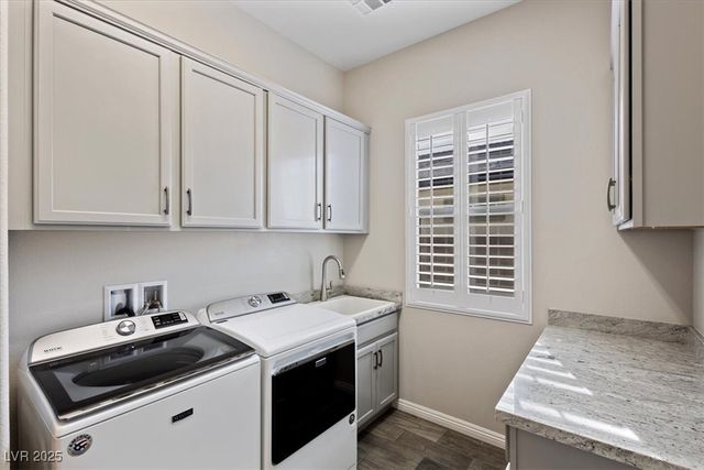 7072 Arabian Ridge Street, Las Vegas, NV 89131