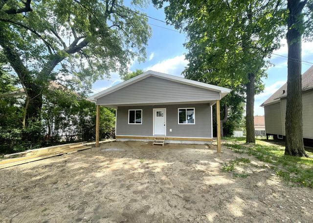 1111 Lansing Avenue, Jackson, MI 49202