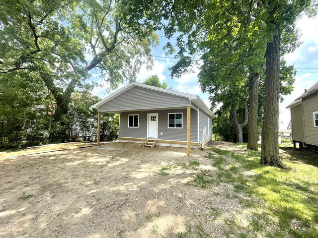 1111 Lansing Avenue, Jackson, MI 49202