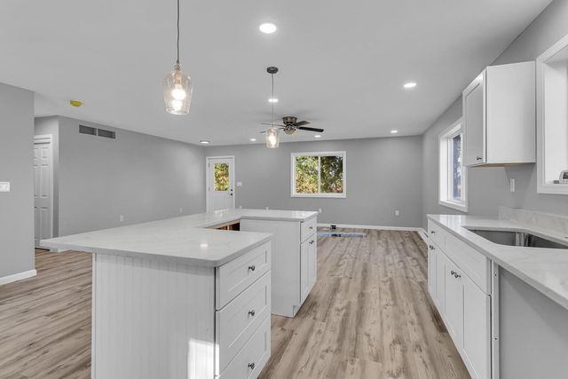 1111 Lansing Avenue, Jackson, MI 49202
