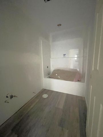 1111 Lansing Avenue, Jackson, MI 49202