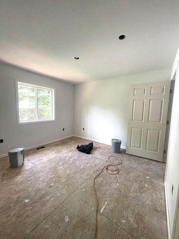 1111 Lansing Avenue, Jackson, MI 49202