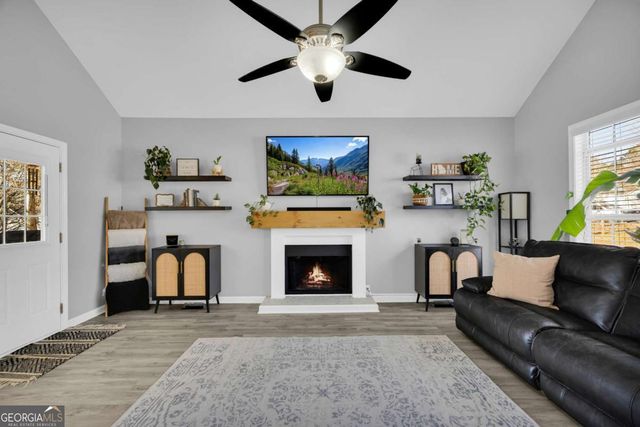 544 Casey's Crossing, Winder, GA 30680