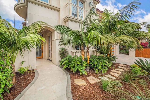 824 Neptune Ave, Encinitas, CA 92024