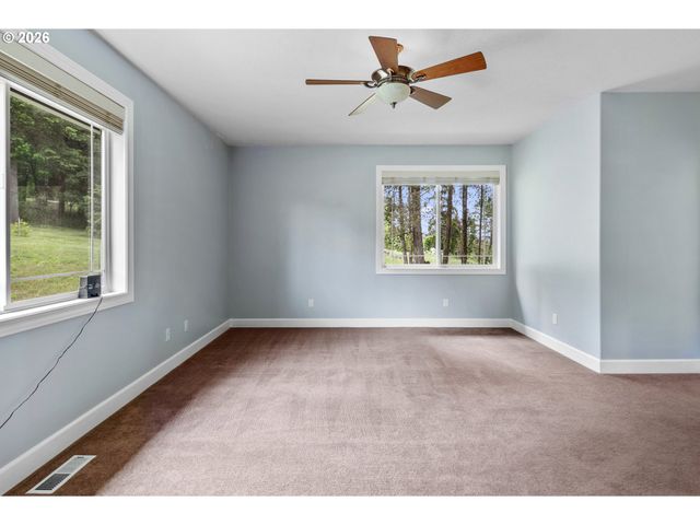 137 S LUOMA Rd, Woodland, WA 98674