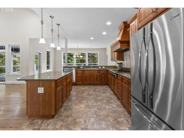 137 S LUOMA Rd, Woodland, WA 98674