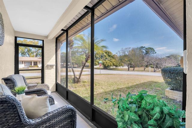 102 STAFFORD DRIVE, Palm Harbor, FL 34684