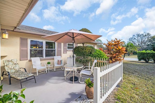 102 STAFFORD DRIVE, Palm Harbor, FL 34684