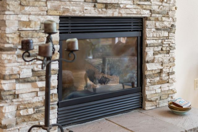 1302 Highland View Loop, Redmond, OR 97756