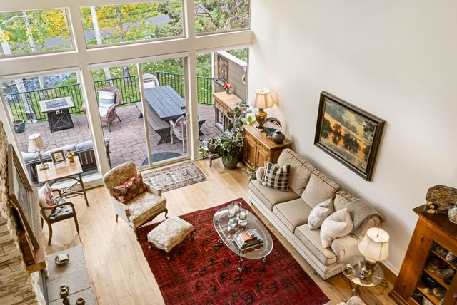 1302 Highland View Loop, Redmond, OR 97756