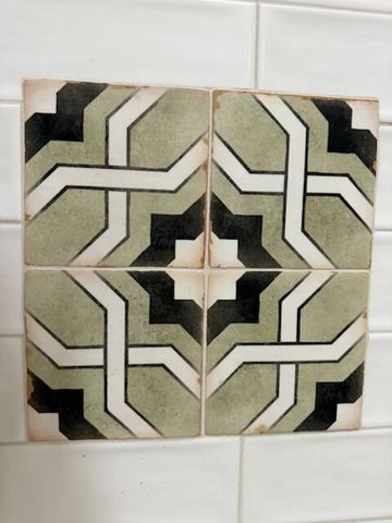 1302 Highland View Loop, Redmond, OR 97756