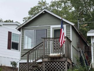 24 Dock Road # 22, Gilford, NH 03249