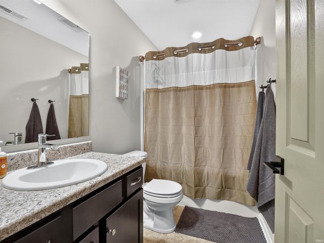 4505 Gaton Court, New Haven, IN 46774