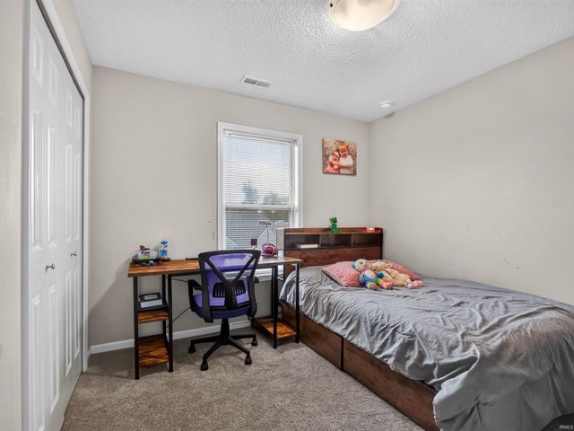 4505 Gaton Court, New Haven, IN 46774