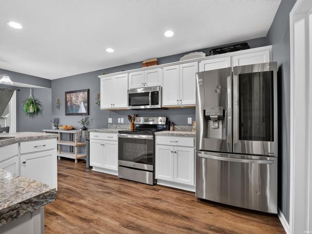 4505 Gaton Court, New Haven, IN 46774