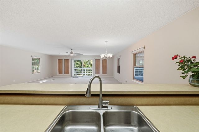 1951 W Shell Lane, Vero Beach, FL 32963