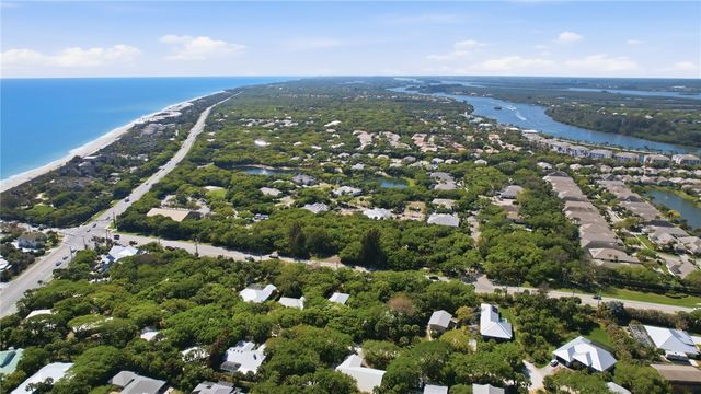 1951 W Shell Lane, Vero Beach, FL 32963
